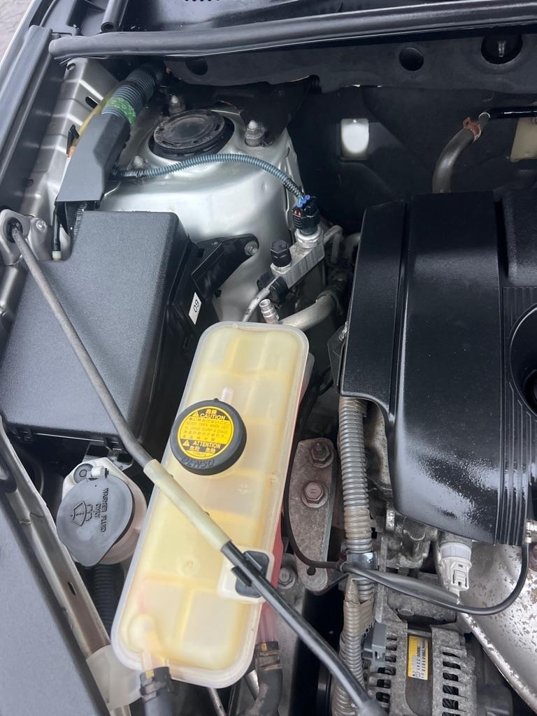 Toyota RAV4 Base I4 4WD 2011