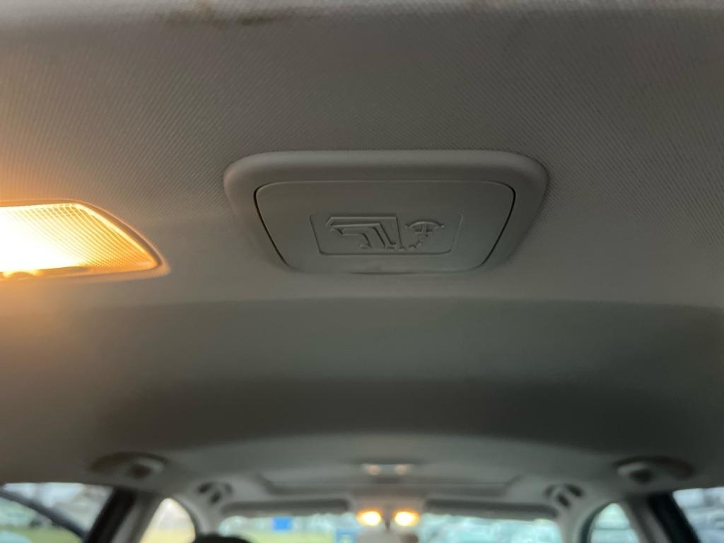 Honda CR-V EX-L 4WD 5-Speed AT 2009