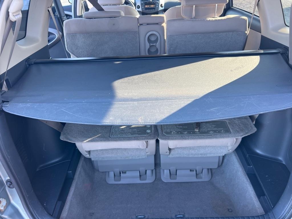 Toyota RAV4 Limited V6 4WD with 3rd Row 2008