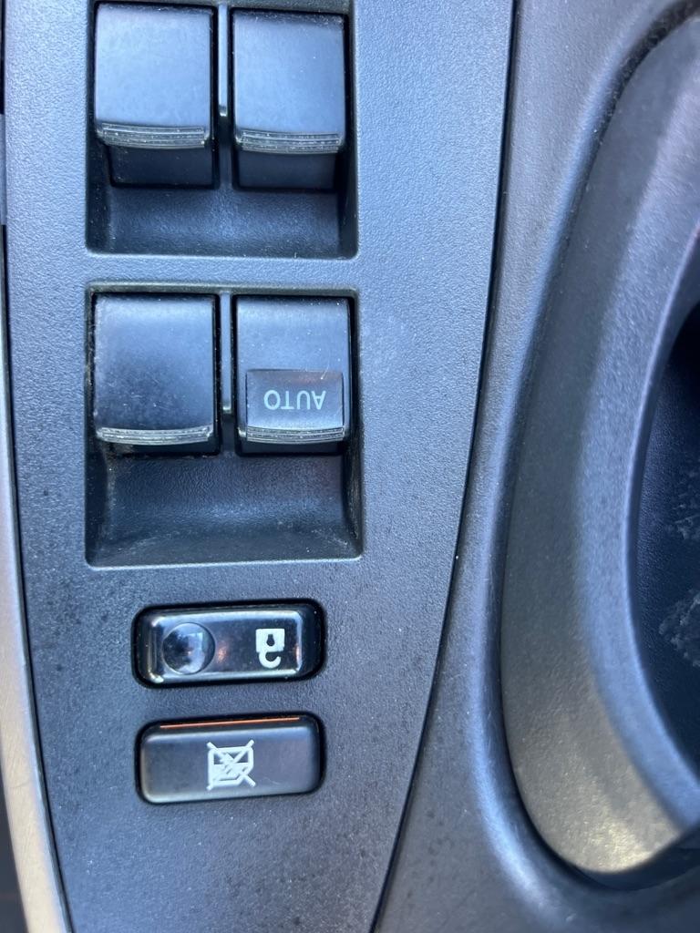 Toyota RAV4 Limited V6 4WD with 3rd Row 2008