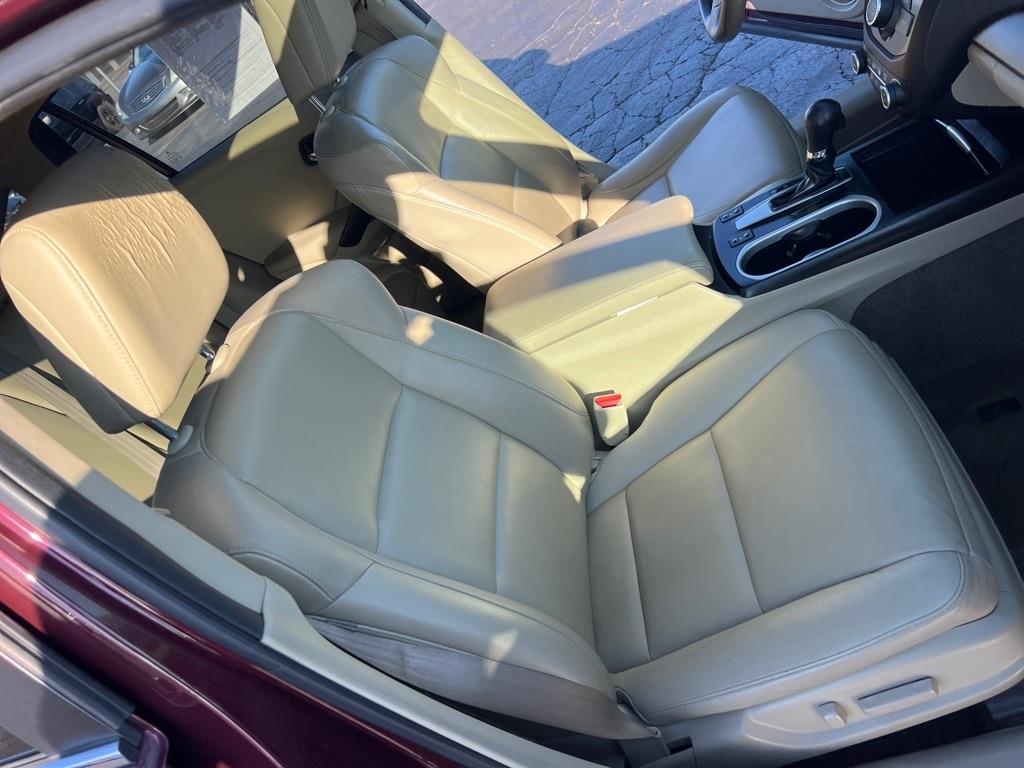 Acura RDX 6-Spd AT AWD 2016