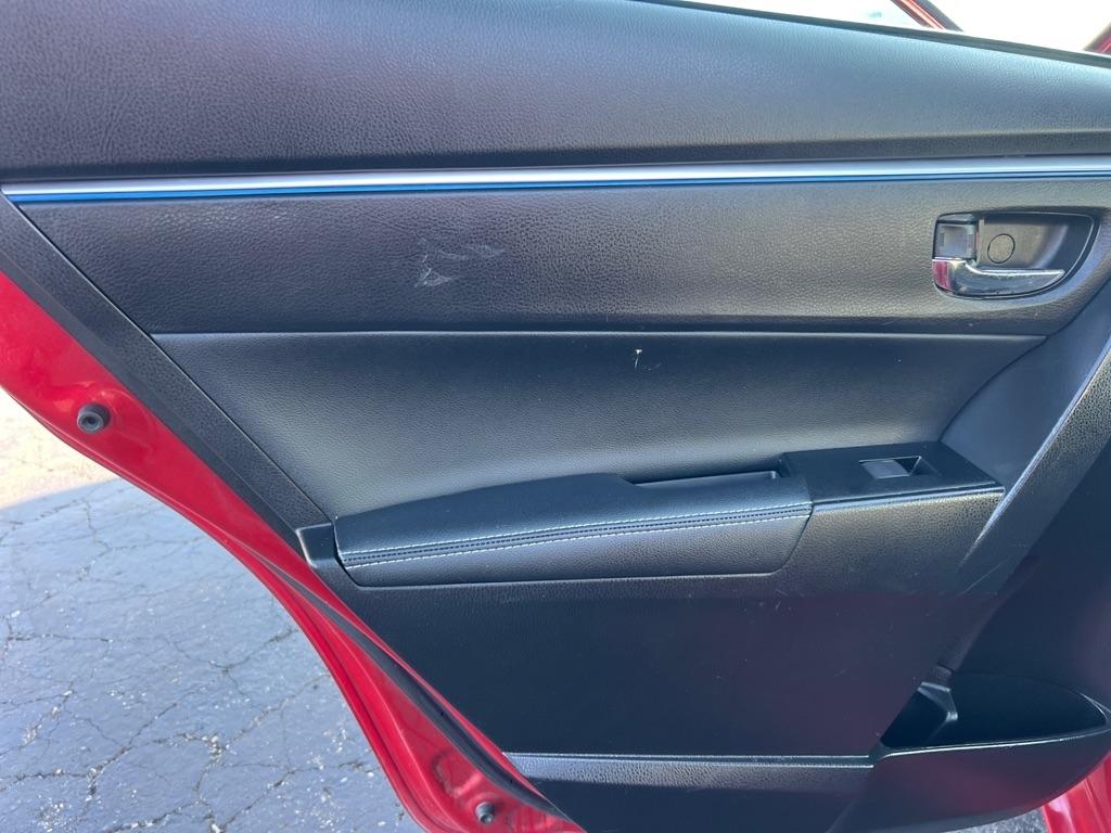 Toyota Corolla S Plus 6MT 2016