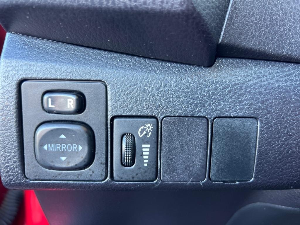 Toyota Corolla S Plus 6MT 2016