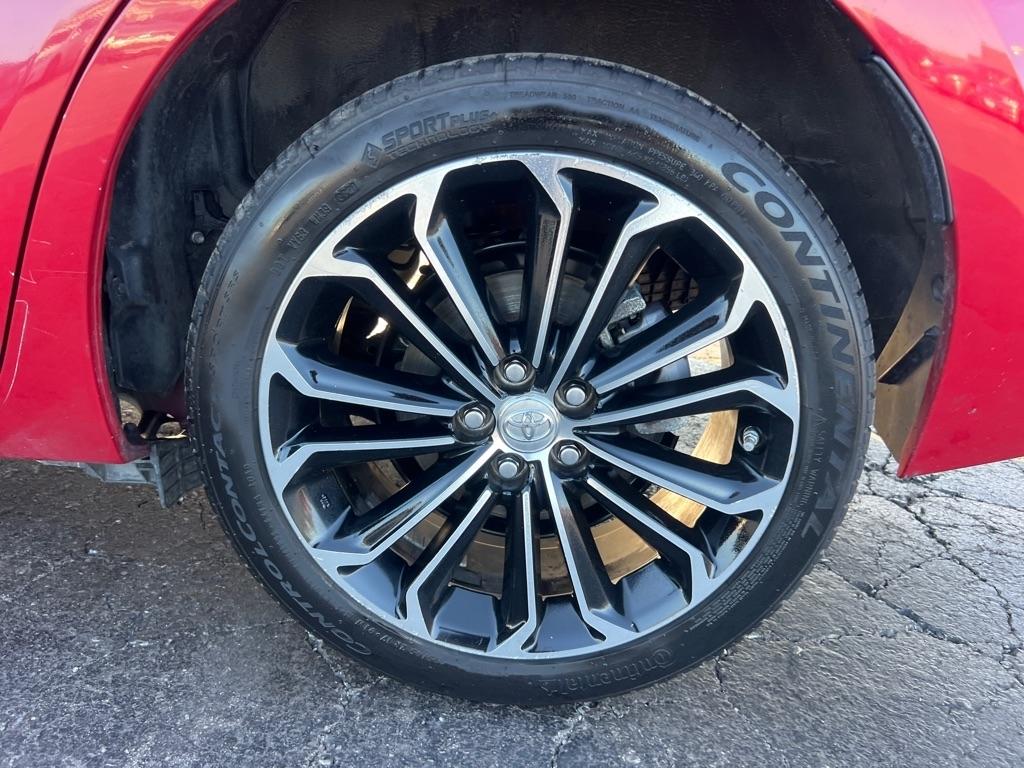 Toyota Corolla S Plus 6MT 2016