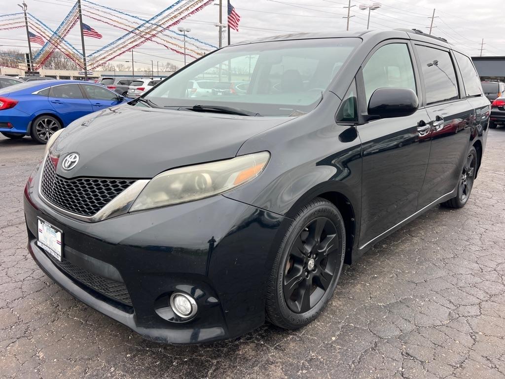 Toyota Sienna SE FWD 8-Passenger V6 2015