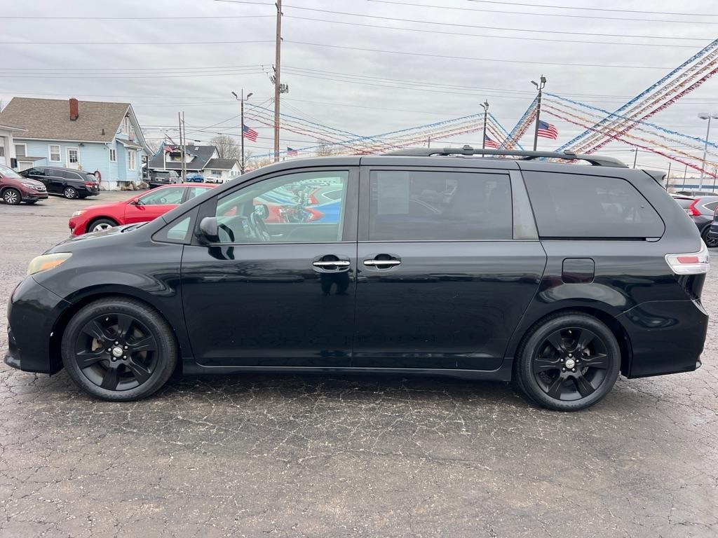 Toyota Sienna SE FWD 8-Passenger V6 2015