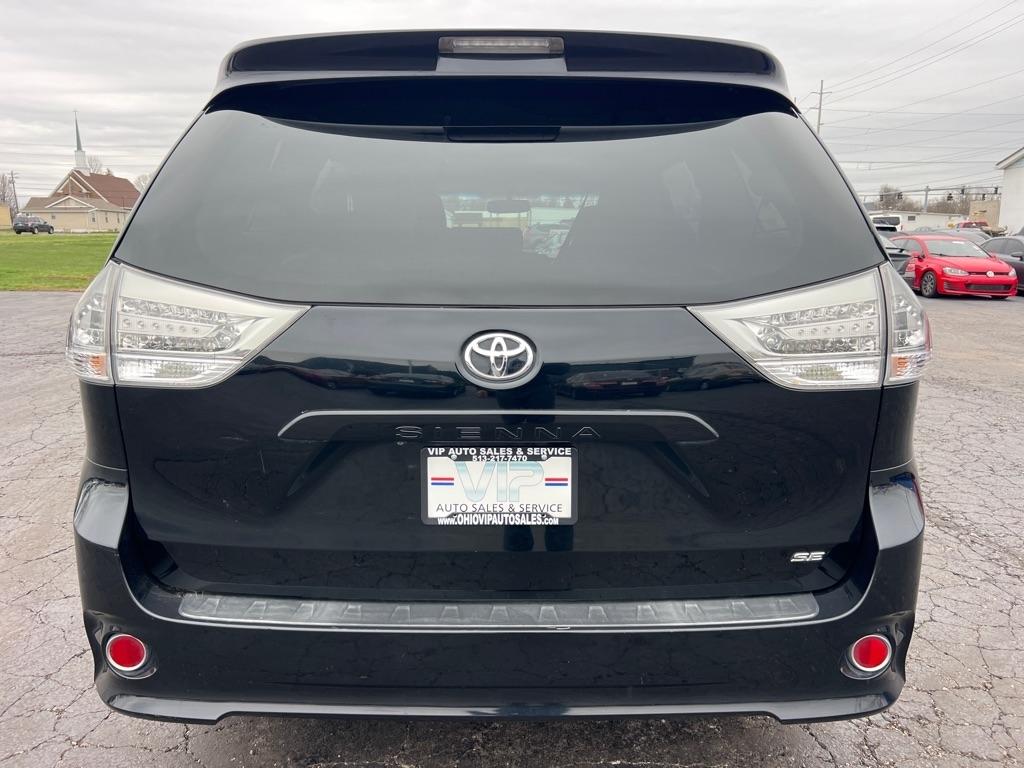 Toyota Sienna SE FWD 8-Passenger V6 2015