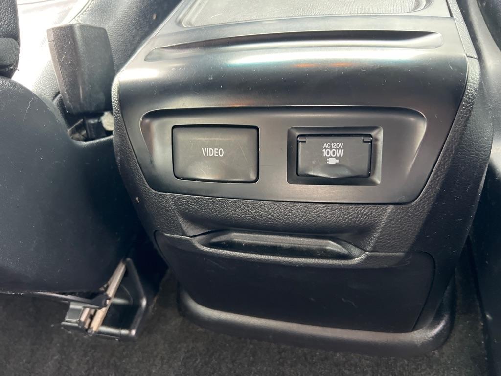 Toyota Sienna SE FWD 8-Passenger V6 2015