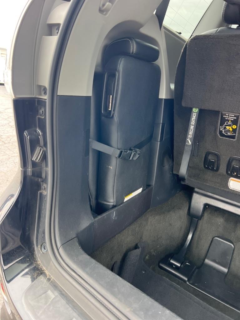 Toyota Sienna SE FWD 8-Passenger V6 2015