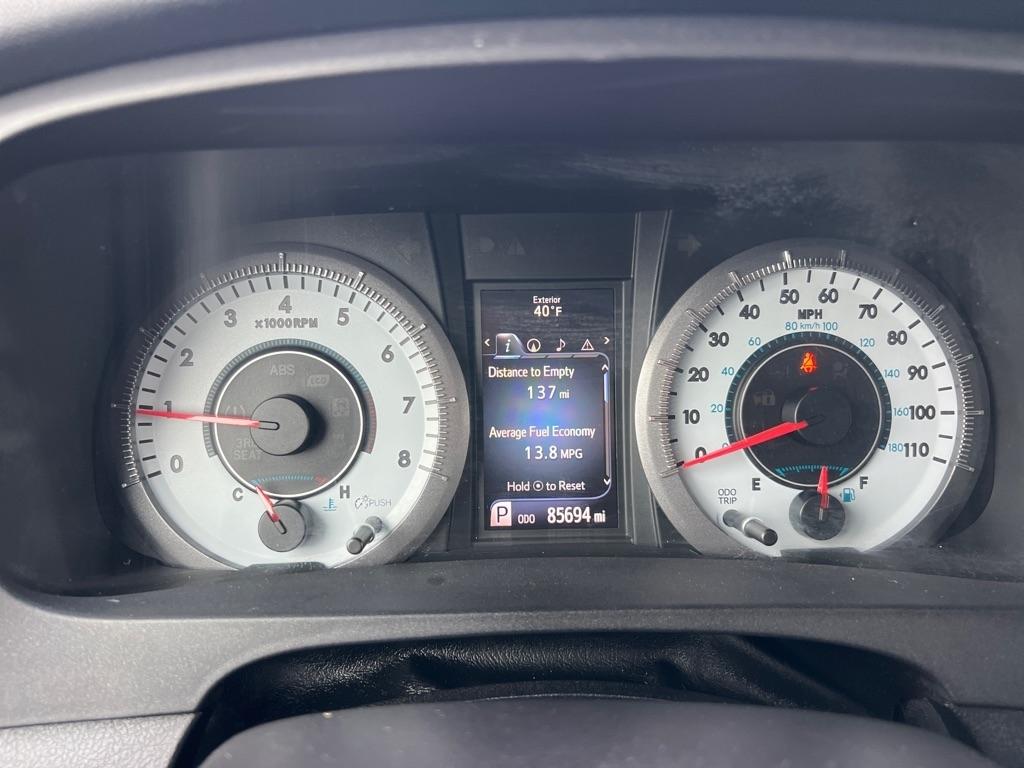 Toyota Sienna SE FWD 8-Passenger V6 2015