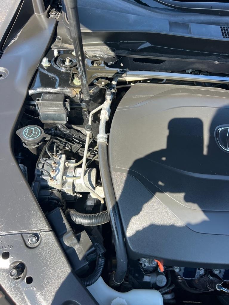 Acura TLX 9-Spd AT 2015