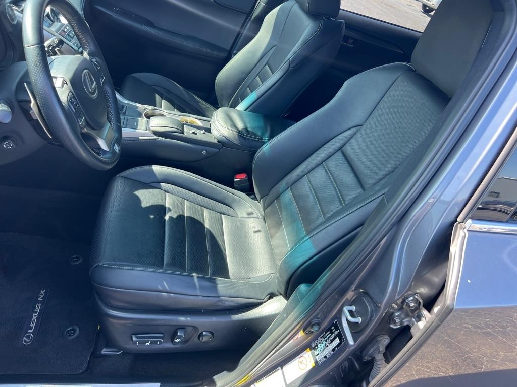 Lexus NX 200t FWD 2015