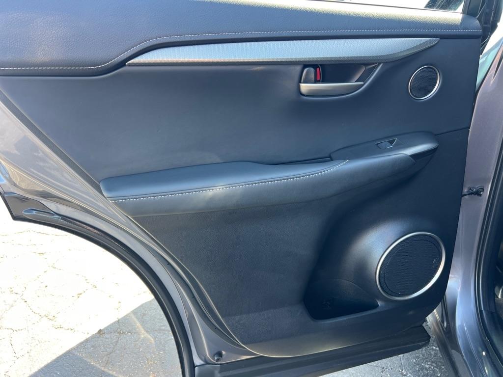 Lexus NX 200t FWD 2015