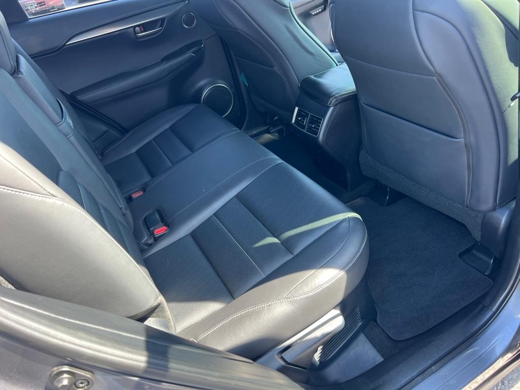 Lexus NX 200t FWD 2015