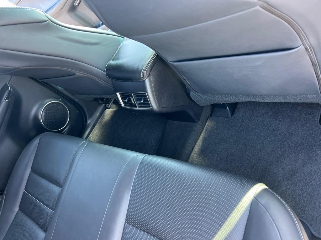 Lexus NX 200t FWD 2015