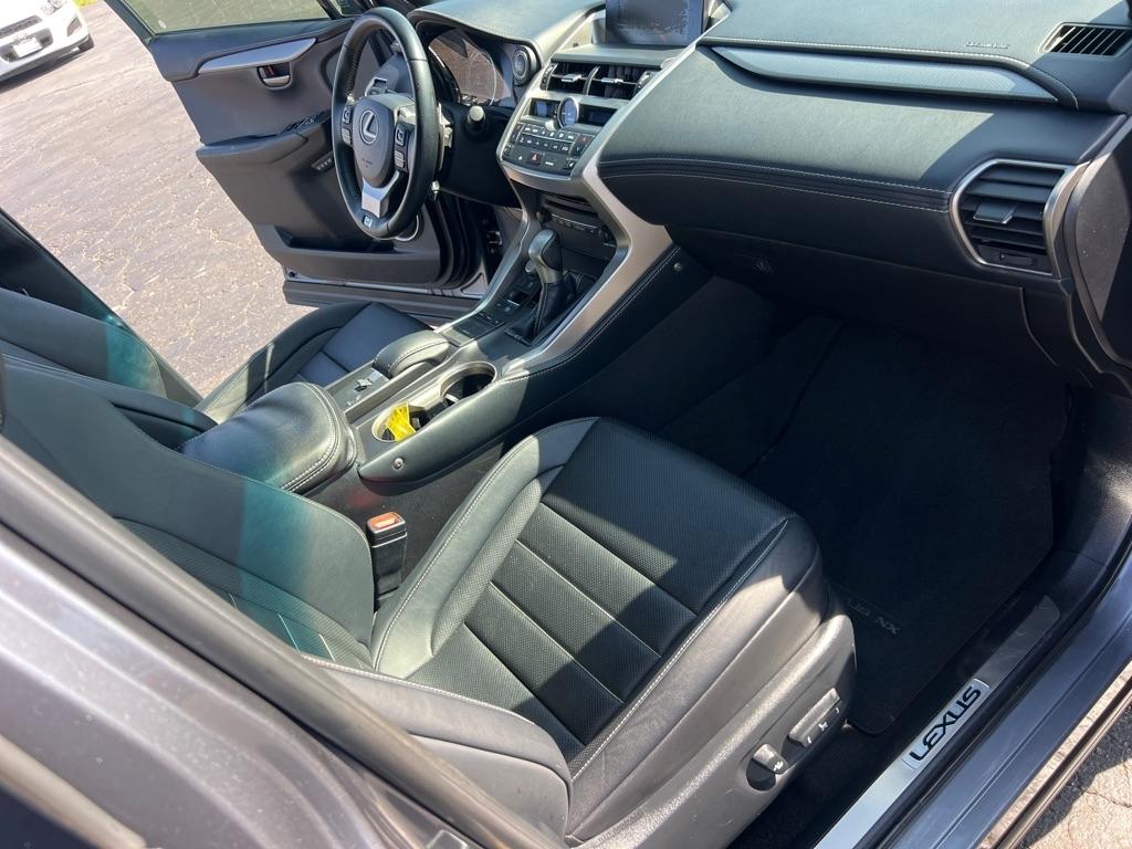 Lexus NX 200t FWD 2015