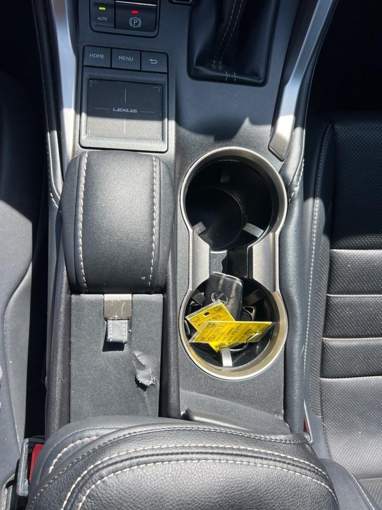 Lexus NX 200t FWD 2015