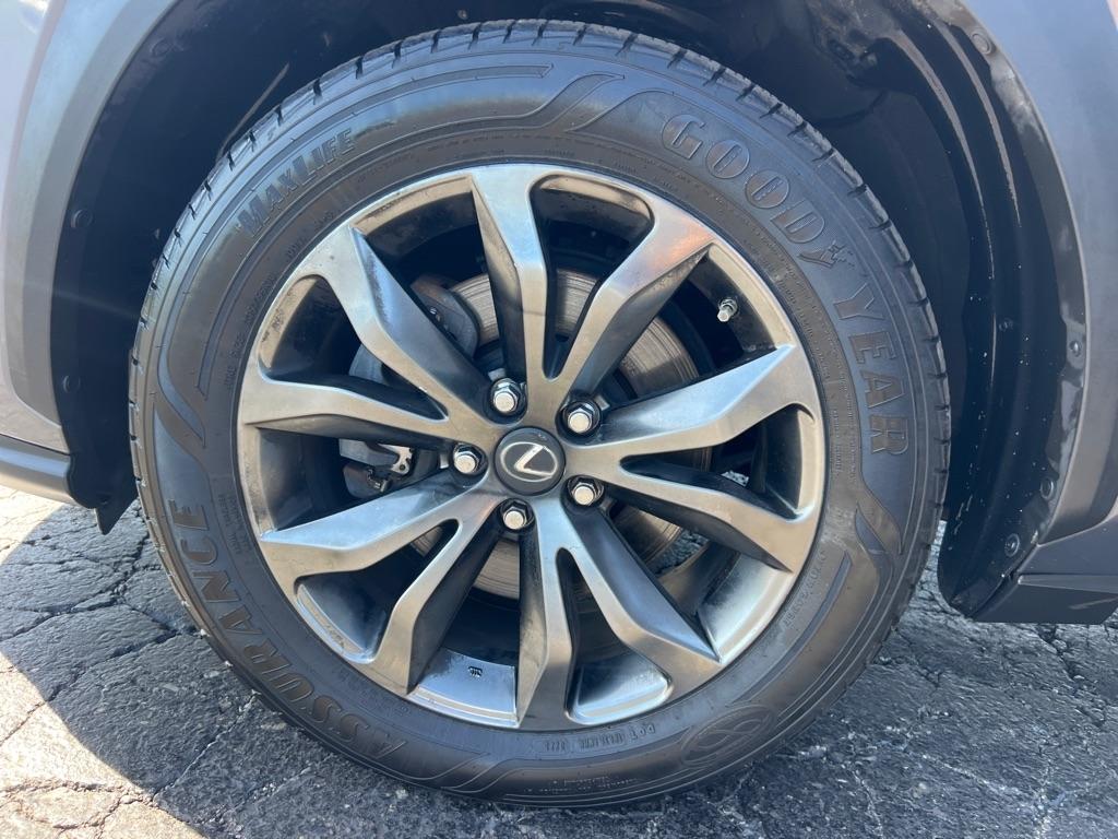 Lexus NX 200t FWD 2015