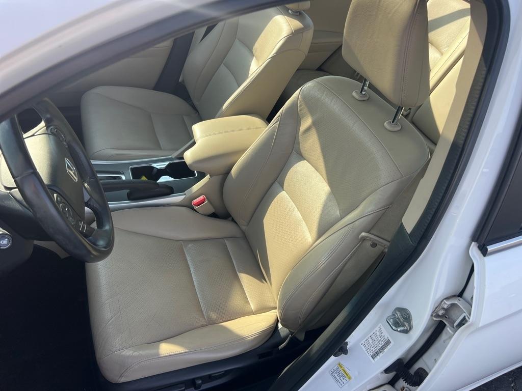 Honda Accord EX-L Sedan CVT 2013