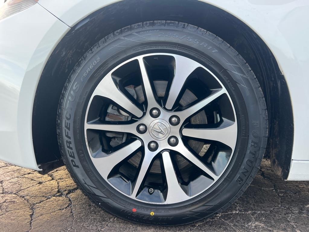 Acura TLX 8-Spd DCT 2016