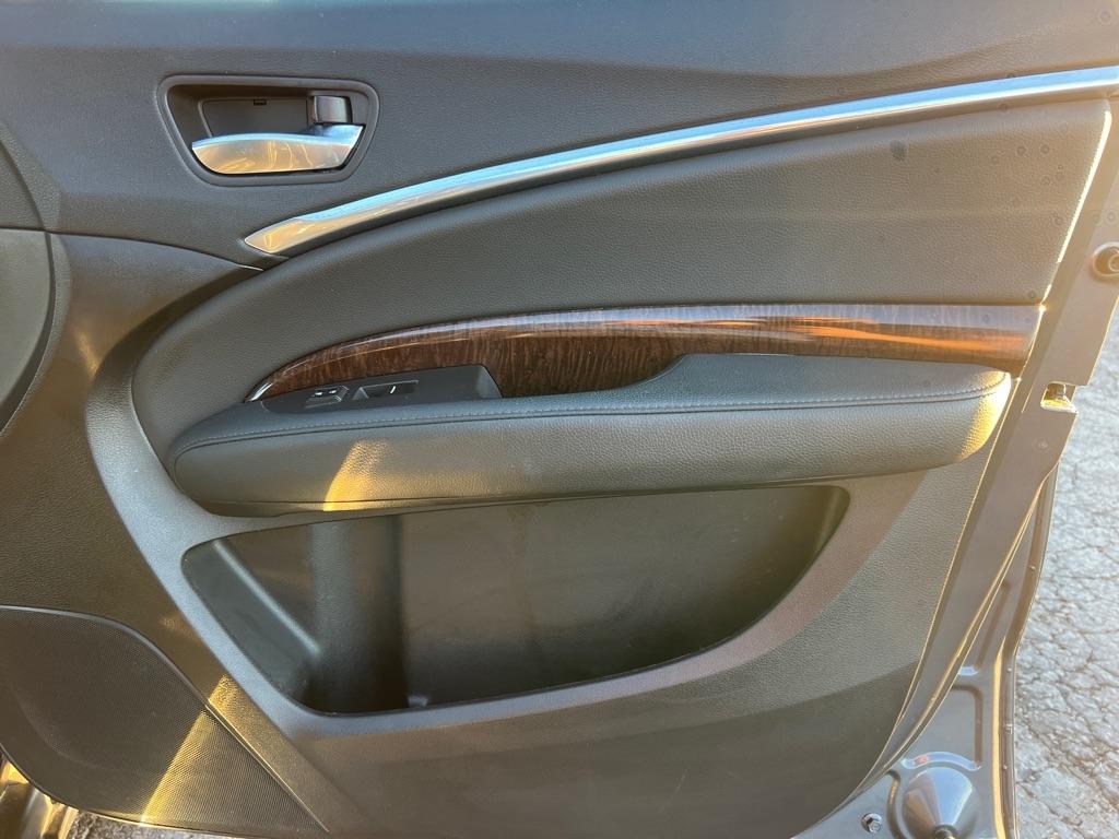 Acura MDX 9-Spd AT w/Tech Package 2017