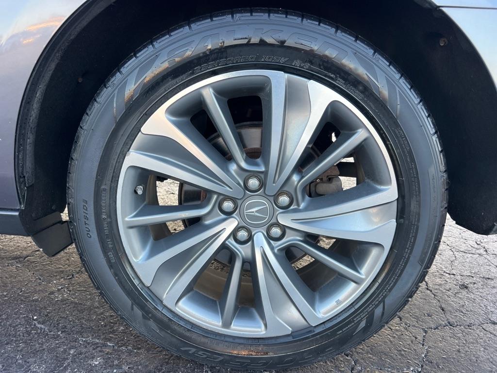 Acura MDX 9-Spd AT w/Tech Package 2017