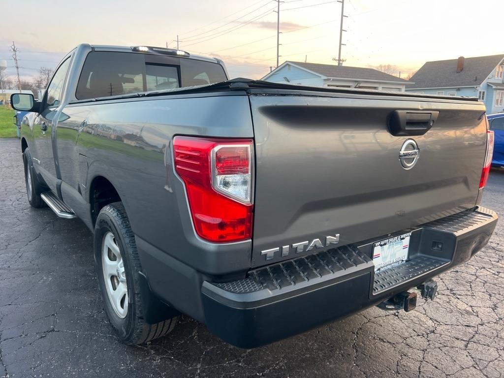 Nissan Titan 2WD 2017