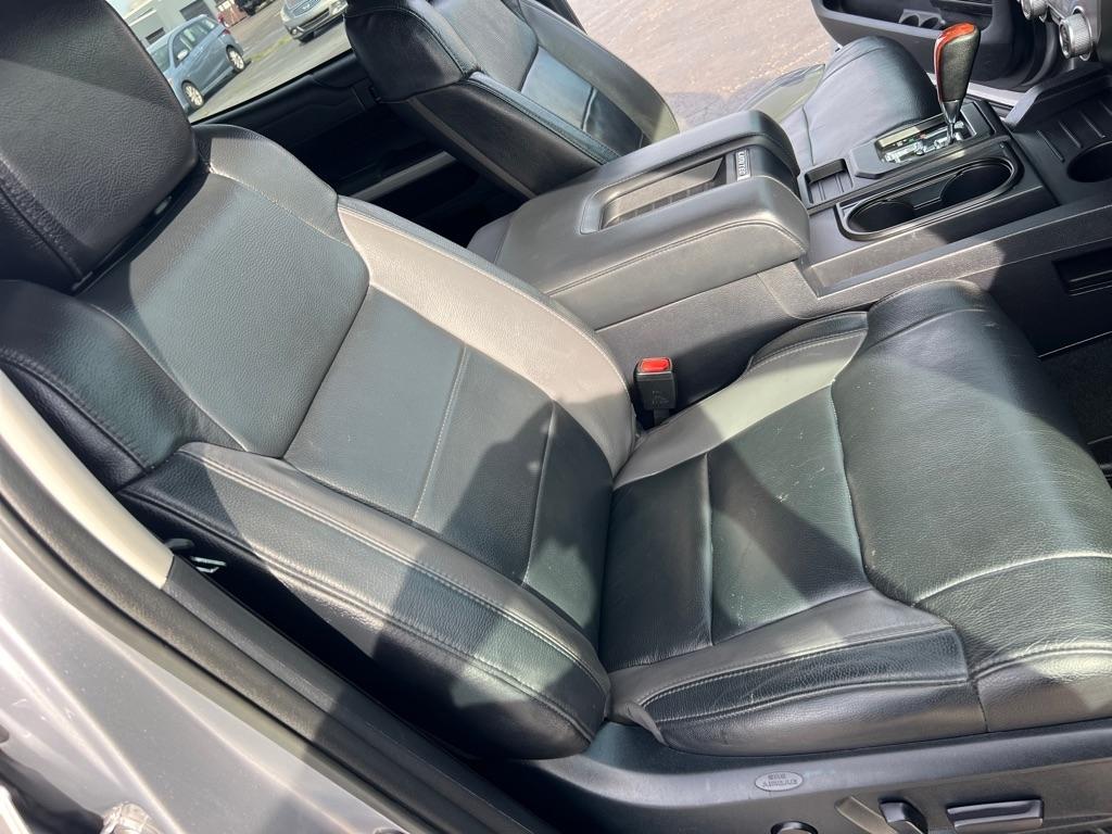 Toyota Tundra Limited 5.7L CrewMax 4WD 2018