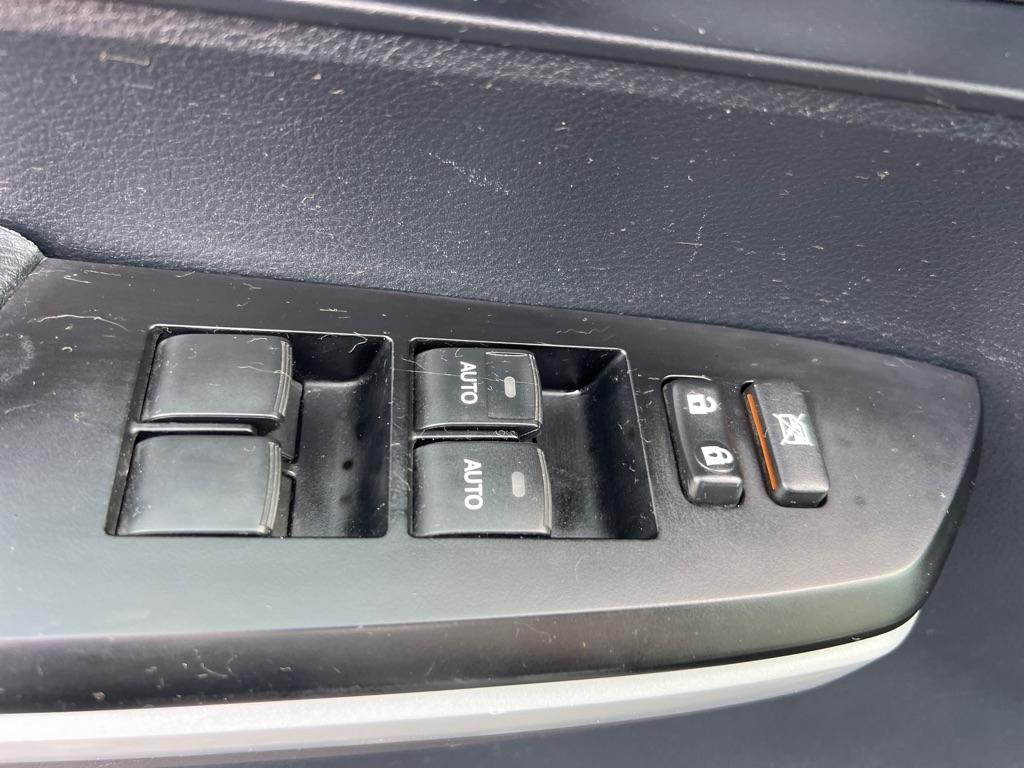 Toyota Tundra Limited 5.7L CrewMax 4WD 2018