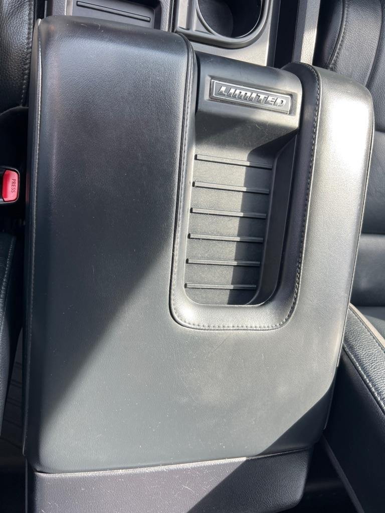 Toyota Tundra Limited 5.7L CrewMax 4WD 2018