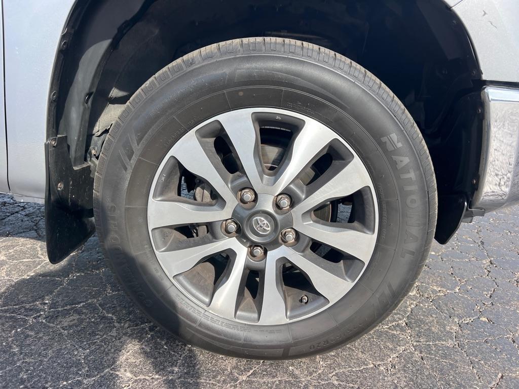 Toyota Tundra Limited 5.7L CrewMax 4WD 2018