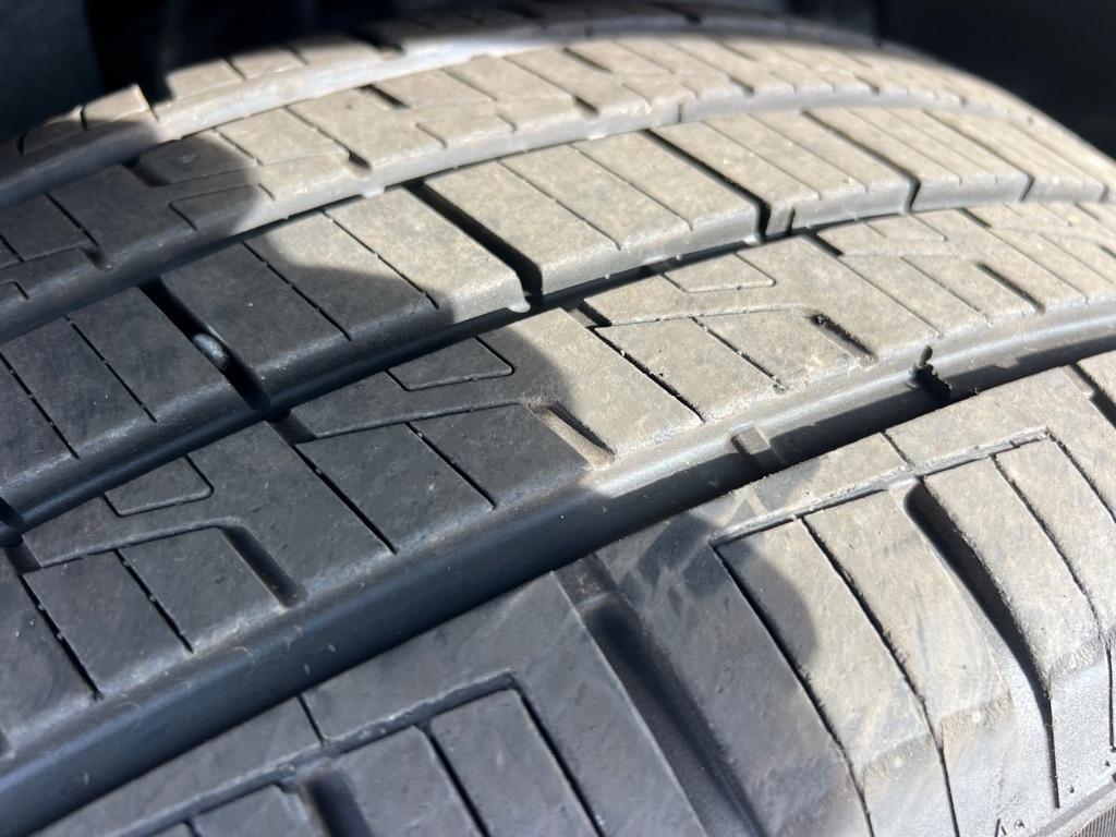 Toyota Tundra Limited 5.7L CrewMax 4WD 2018