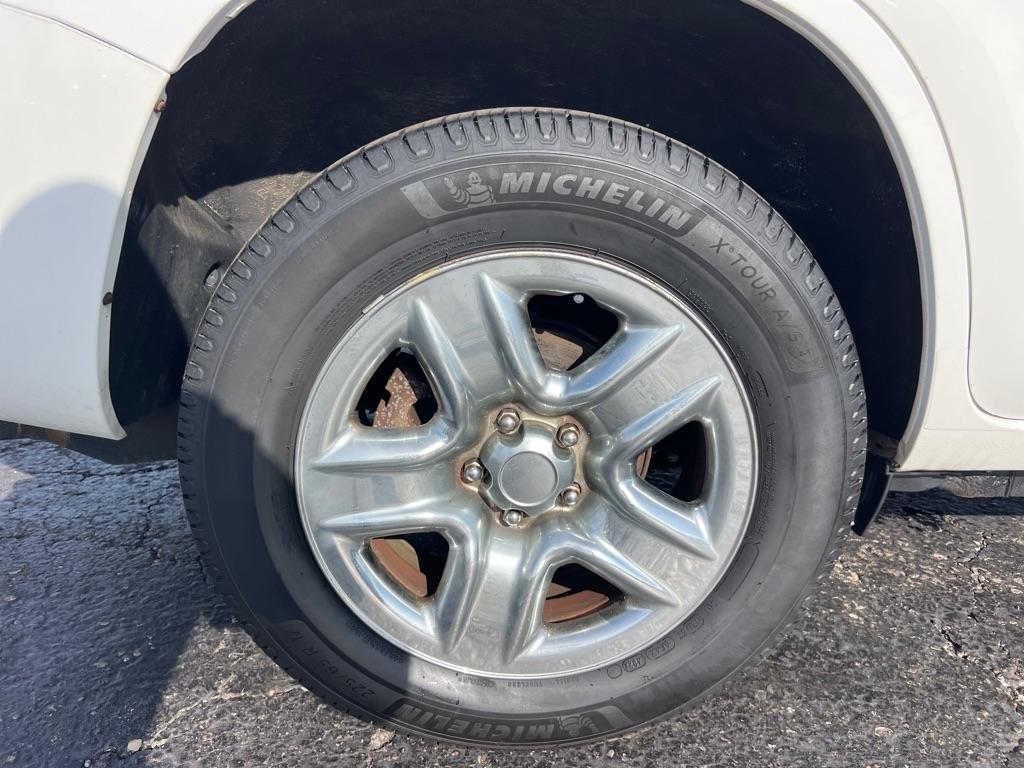 Toyota RAV4 Base I4 4WD 2012