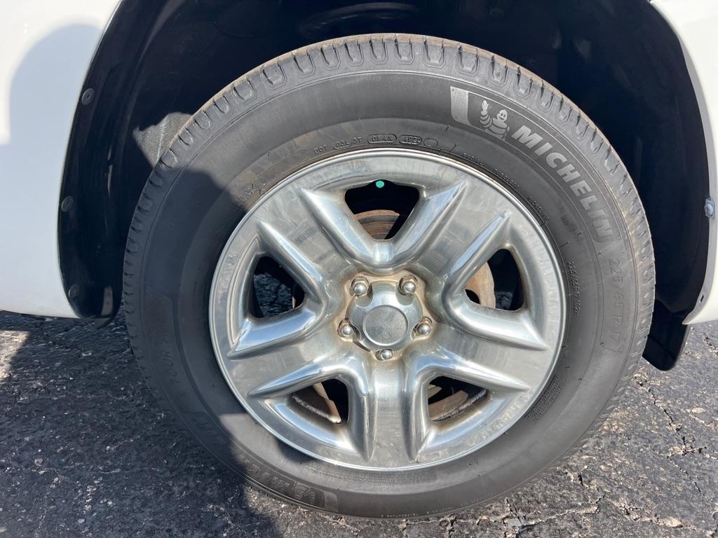 Toyota RAV4 Base I4 4WD 2012