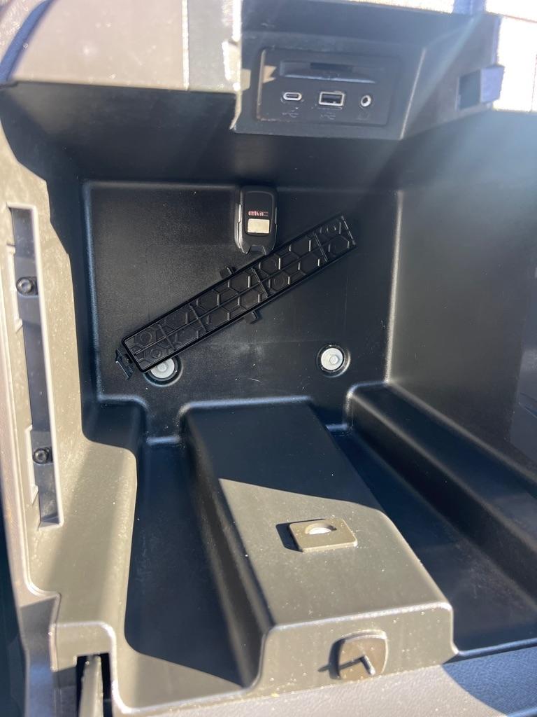 Chevrolet Silverado 1500 RST Crew Cab 4WD 2020