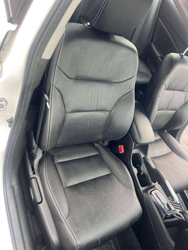 Honda Civic EX-L Sedan 5-Speed AT 2013