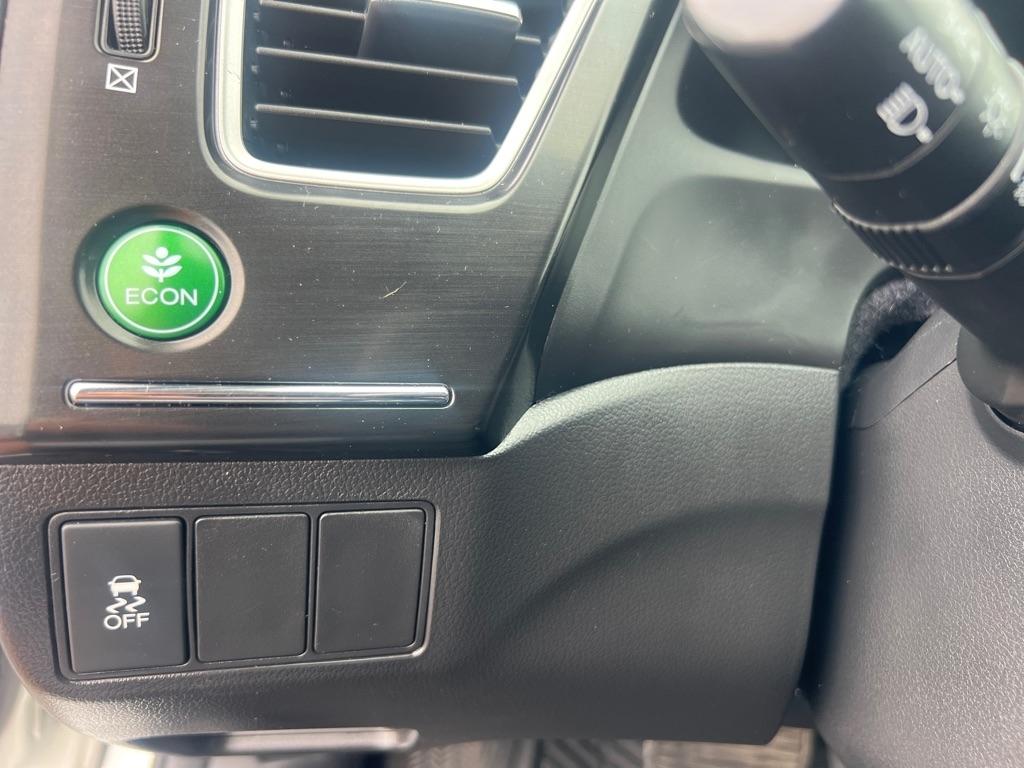 Honda Civic EX-L Sedan 5-Speed AT 2013