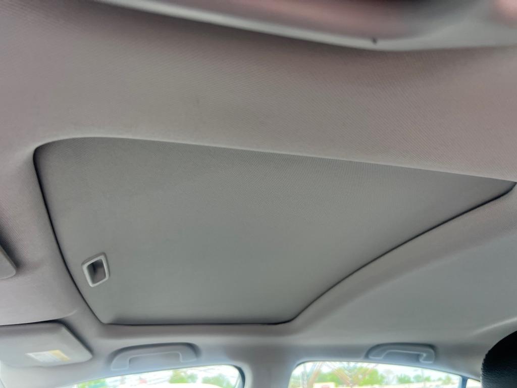 Honda Civic EX-L Sedan 5-Speed AT 2013