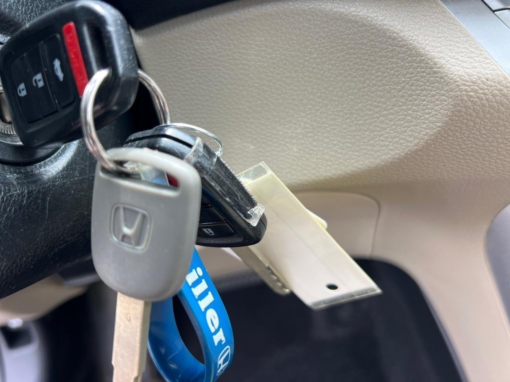 Honda Accord LX Sedan CVT 2013