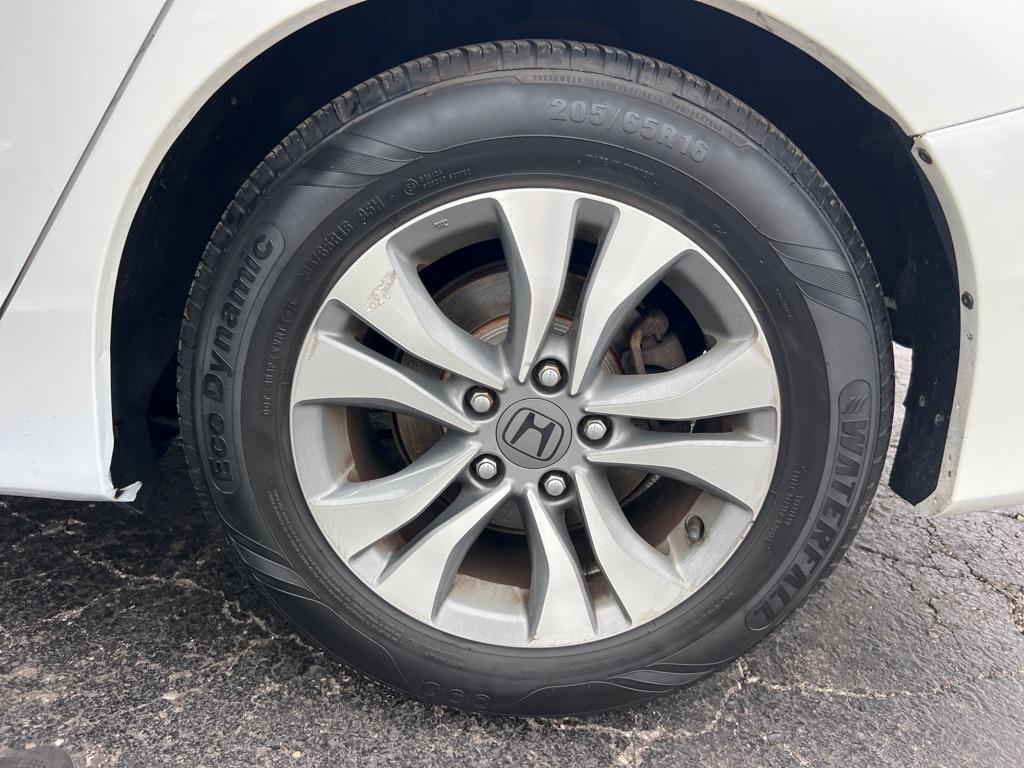 Honda Accord LX Sedan CVT 2013