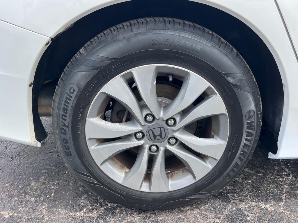 Honda Accord LX Sedan CVT 2013