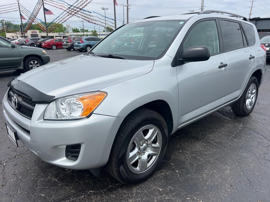 Toyota RAV4 Base I4 4WD 2011