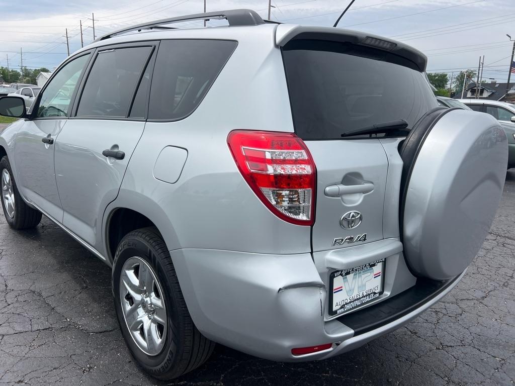 Toyota RAV4 Base I4 4WD 2011