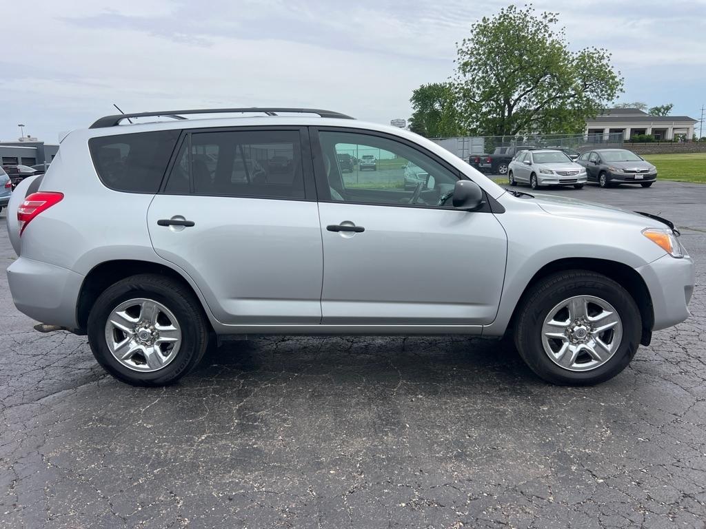 Toyota RAV4 Base I4 4WD 2011