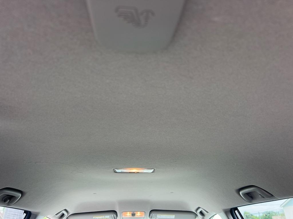 Toyota RAV4 Base I4 4WD 2011