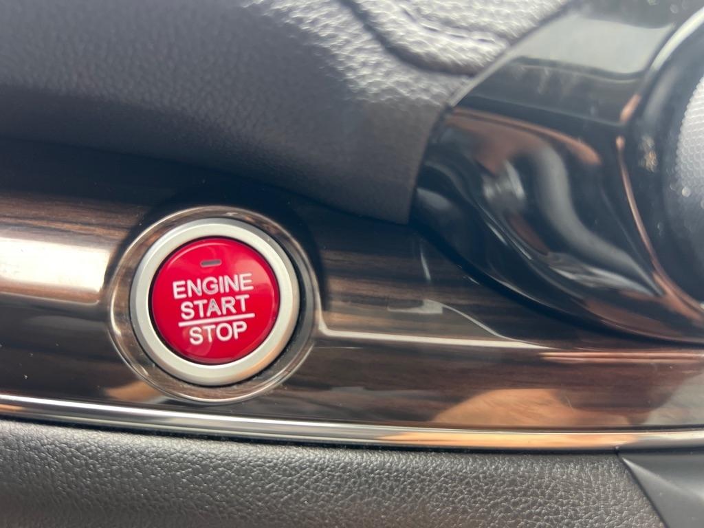 Honda CR-V Touring AWD 2015