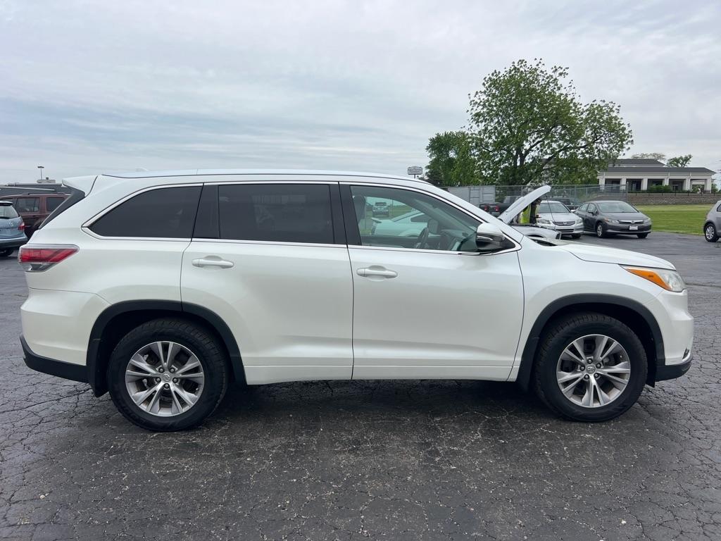 Toyota Highlander XLE AWD V6 2014