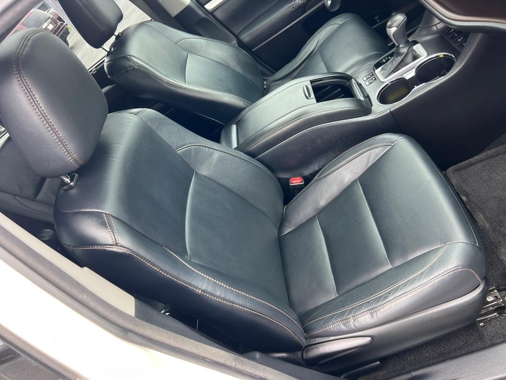 Toyota Highlander XLE AWD V6 2014