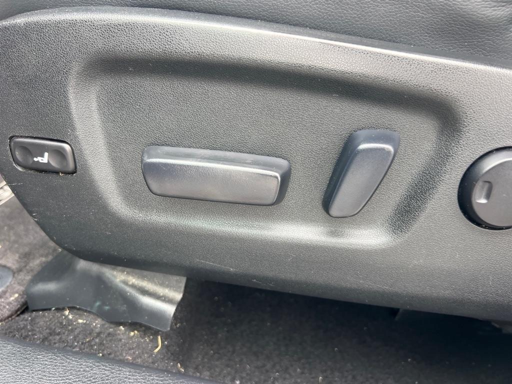 Toyota Highlander XLE AWD V6 2014