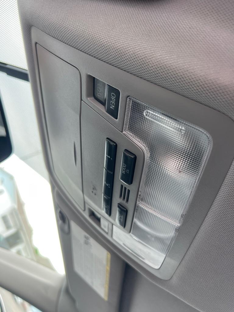 Toyota Highlander XLE AWD V6 2014